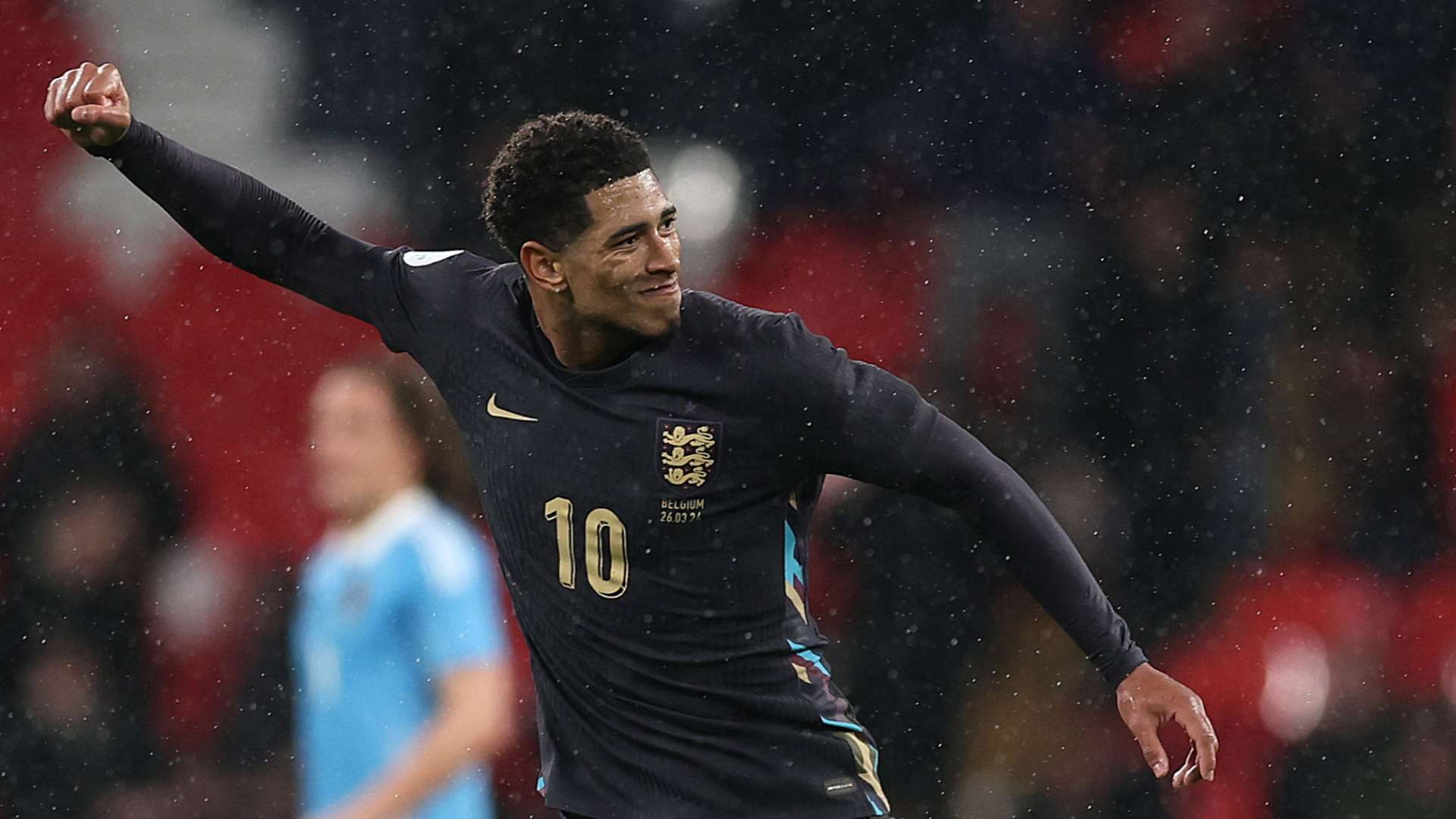 就展现出对 就展现出对